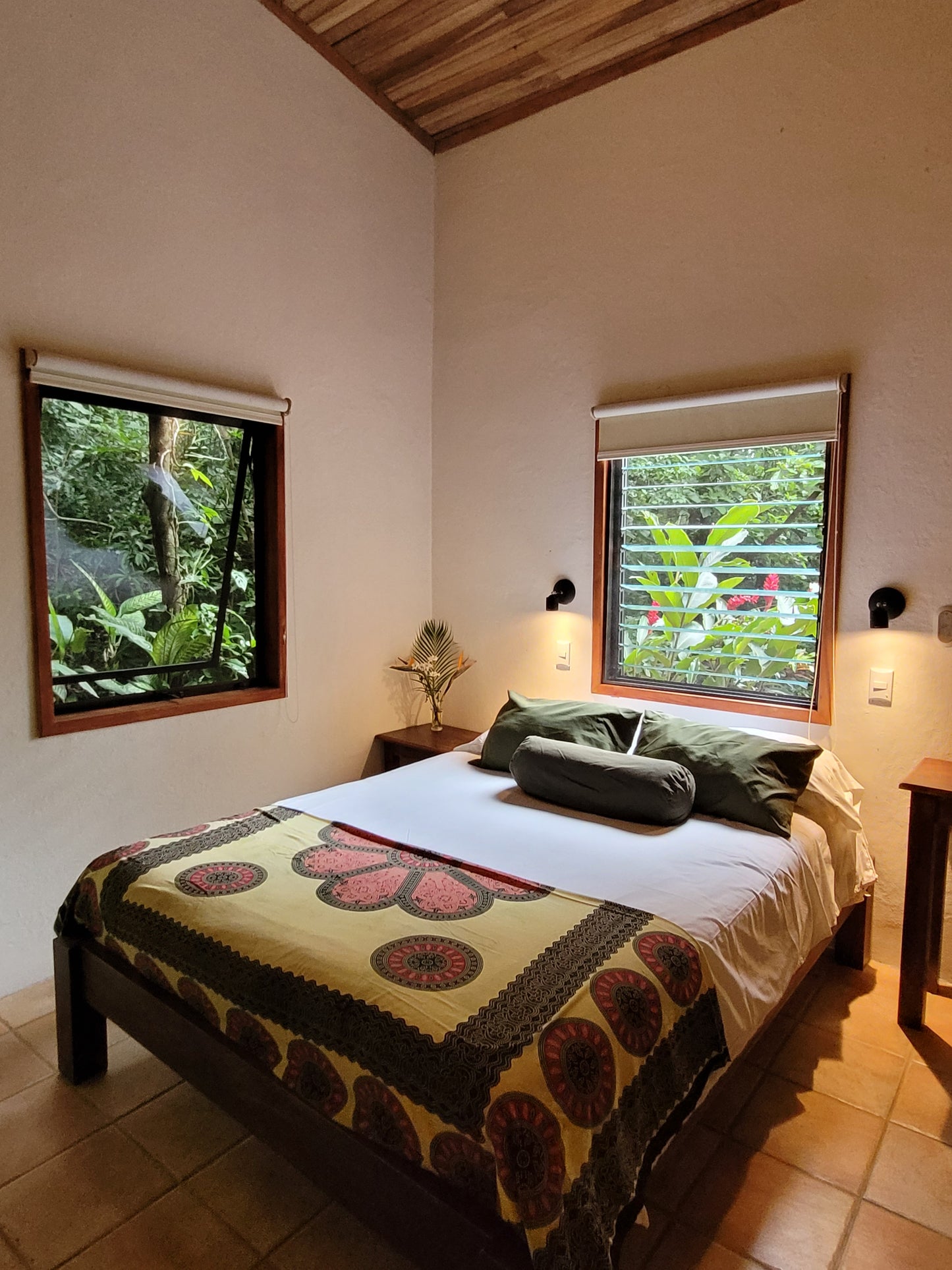 Flow Into Freedom Retreat — Costa Rica (May 17–22, 2026)